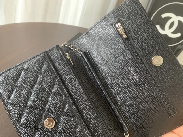  Handbag   Chanel  size  19 cm