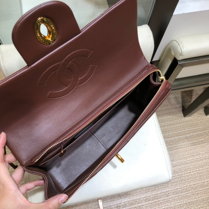 Handbag  Chanel A088  size  30x8x21  cm