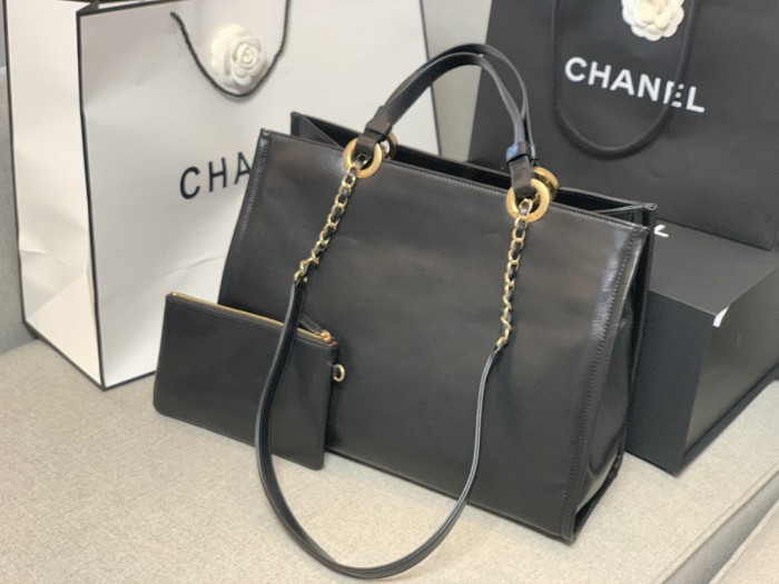  Handbag Chanel  3129  size  39X29X15 CM