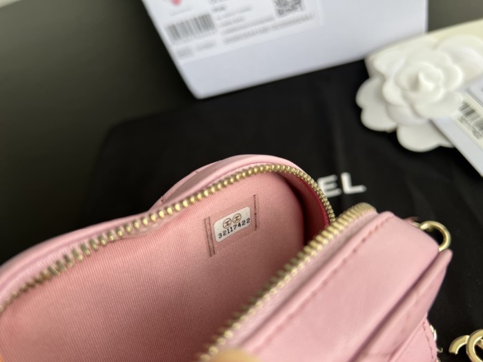 Handbag   Chanel  size  11 cm