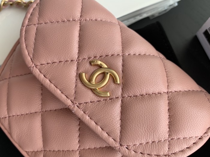 Handbag   Chanel 1461  size  10cmx9 cm 