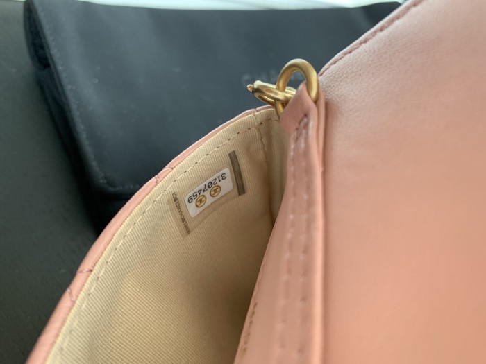 Handbag   Chanel 1461  size  10cmx9 cm 