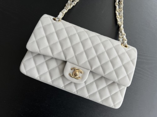Handbag   Chanel  size  25 cm