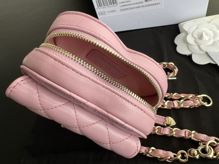 Handbag   Chanel  size  11 cm