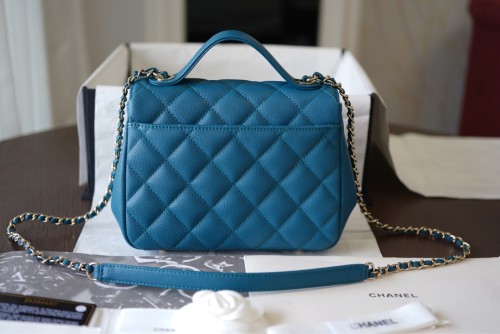 Handbag   Chanel  A93067  size  20 cm