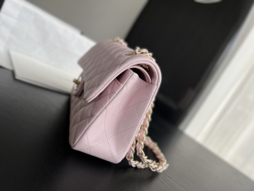 Handbag   Chanel  size  23 cm