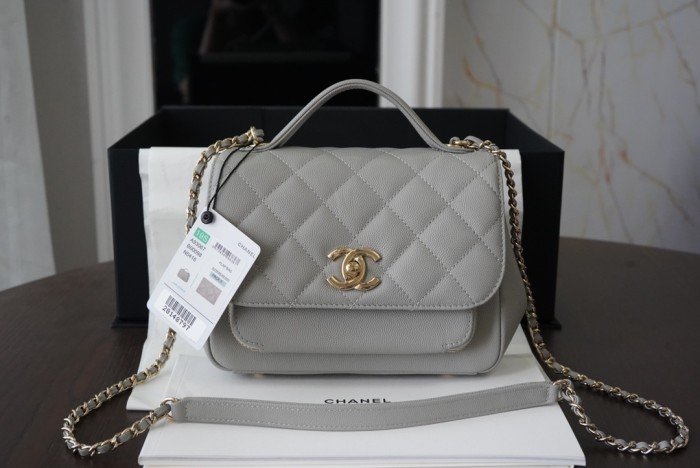  Handbag  Chanel A93067 size  20 cm