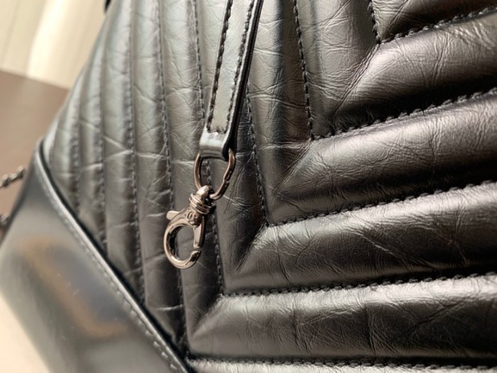  Handbag  Chanel A91810  size  20 cm 