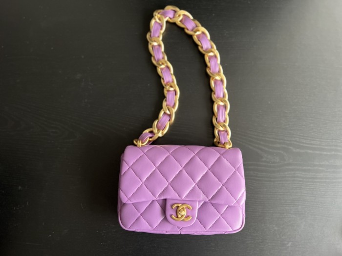Handbag  Chanel  size  20 cm