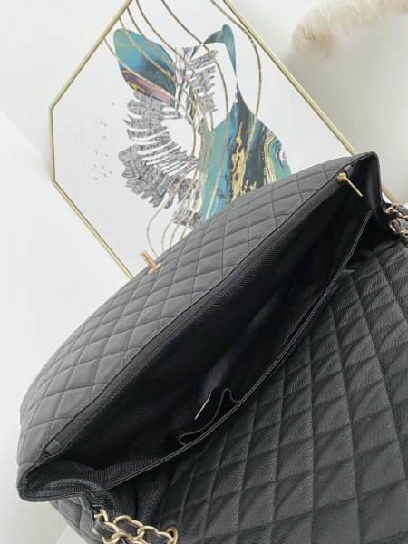  Handbag  Chanel  size  94305  size  46*14*26 cm