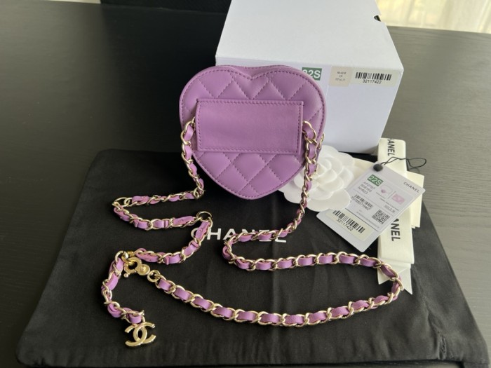 Handbag   Chanel  size  11 cm