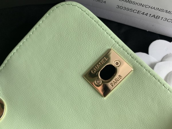 Handbag   Chanel  A81633  size  11cmx11cmx5 cm