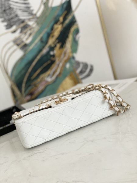  Handbag   Chanel  112 size  25.5*16.7.6 cm