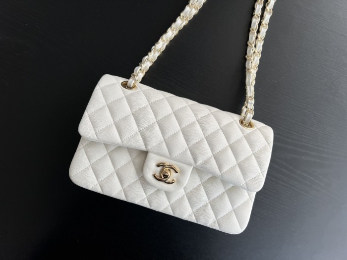  Handbag  Chanel  size  23 cm