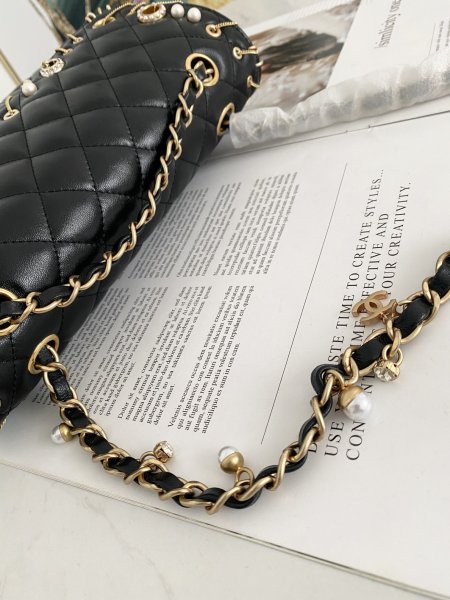 Handbag   Chanel  112 size  25.5*16.7.6 cm