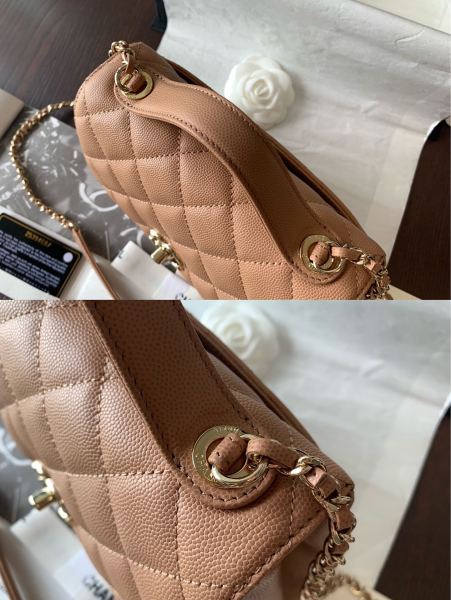  Handbag   Chanel  A93067  size 20 cm 