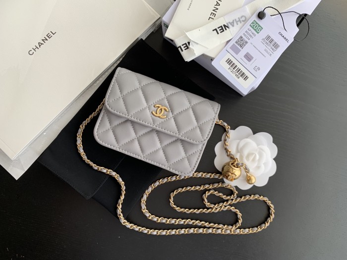  Handbag  Chanel 1465  size  12cmx9 cm 