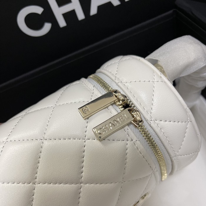 Handbag Chanel   size 13×13×11 cm 