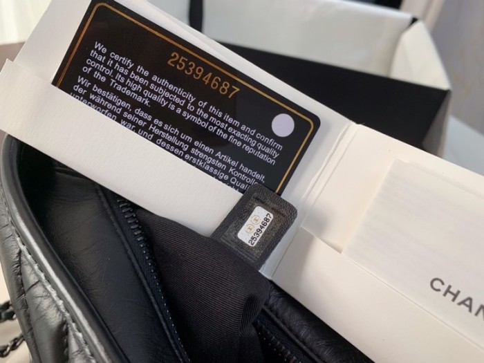  Handbag  Chanel A91810  size  20 cm