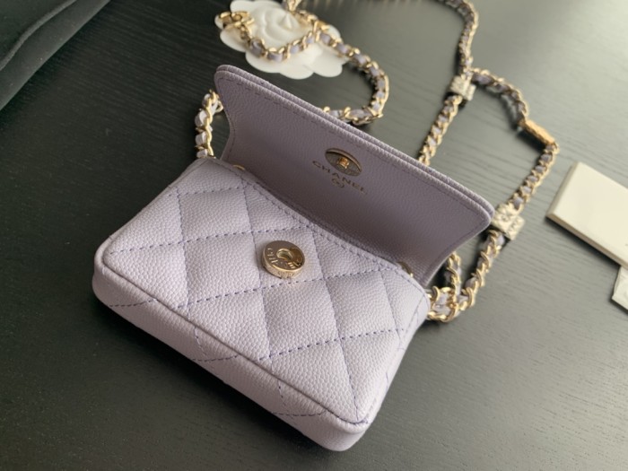  Handbag  Chanel  2444  size 10cmx7.5cmx2 cm 