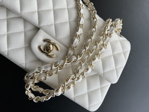  Handbag  Chanel   size  25 cm