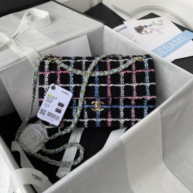 Handbag   Chanel  size 25 cm