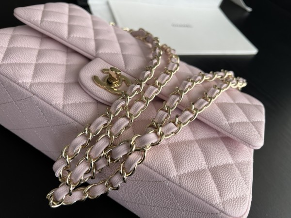 Handbag   Chanel   size  25 cm
