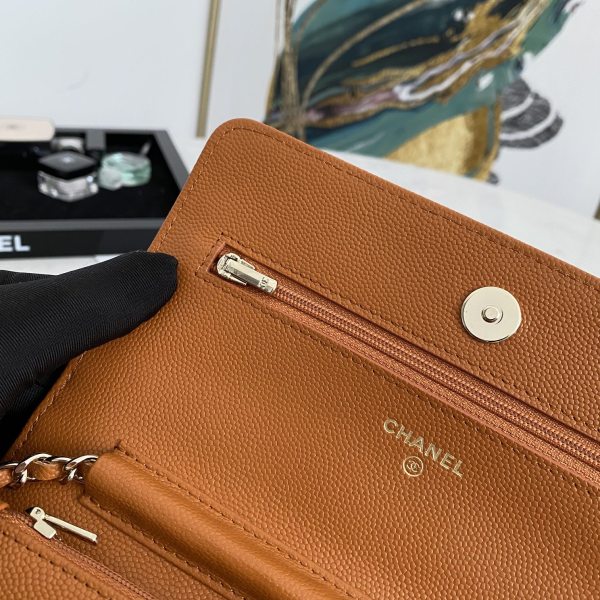  Handbag   Chanel 0250  size  19 cm