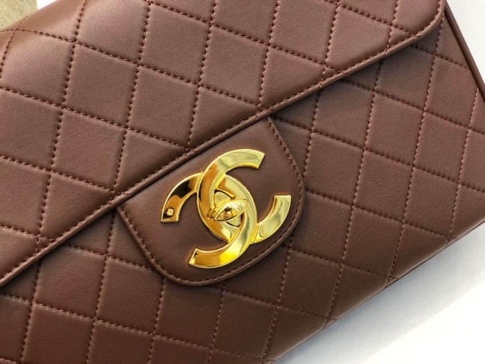 Handbag   Chanel A088 size 30x8x21 cm