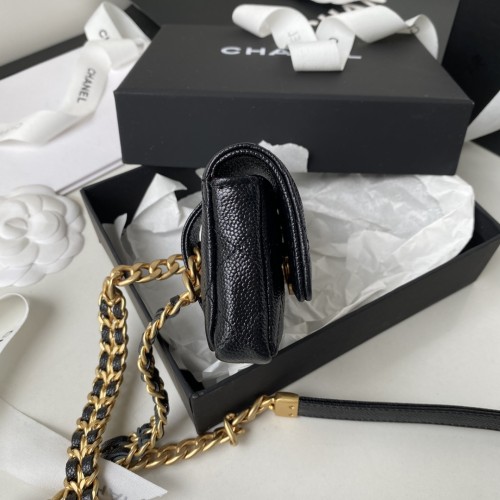 Handbag   Chanel  AP2628  size  10.3*7*2.5 cm