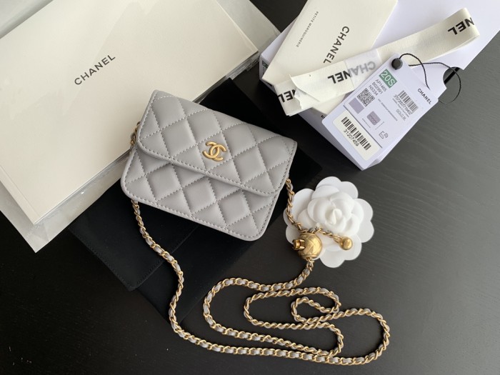  Handbag  Chanel 1465  size  12cmx9 cm 