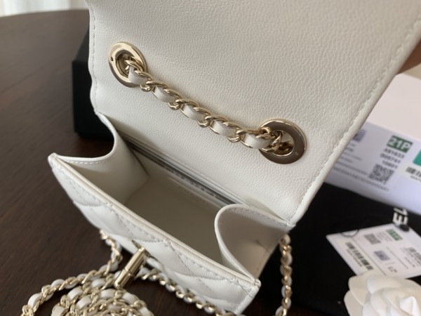 Handbag   Chanel A81633  size  11cmx11cmx5 cm