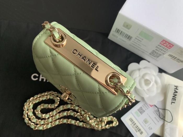 Handbag   Chanel  A81633  size  11cmx11cmx5 cm