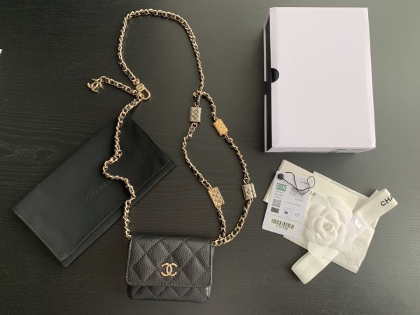 Handbag   Chanel  2444 size  10cmx7.5cmx2 cm