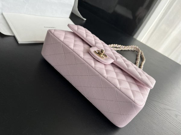 Handbag   Chanel   size  25 cm