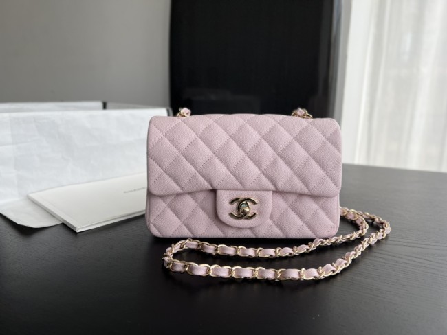  Handbag  Chanel  size  20 cm