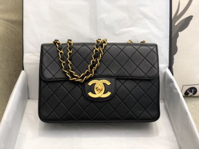 Handbag   Chanel  A088  size 30x8x21 cm  