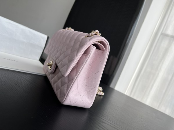 Handbag   Chanel   size  25 cm
