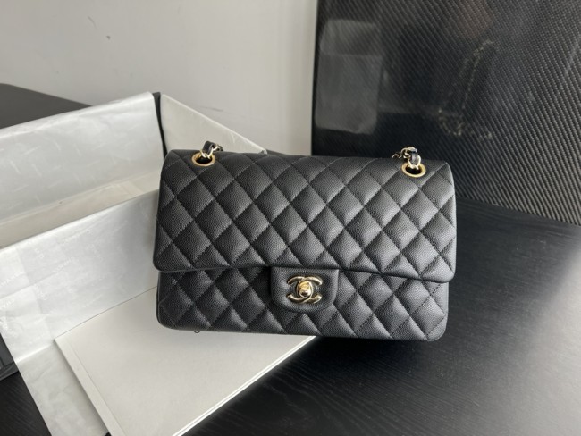 Handbag   Chanel size  25 cm