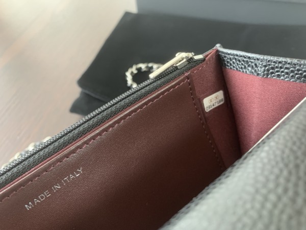  Handbag   Chanel  size  19 cm