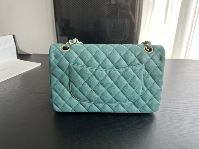 Handbag   Chanel  size 25 cm