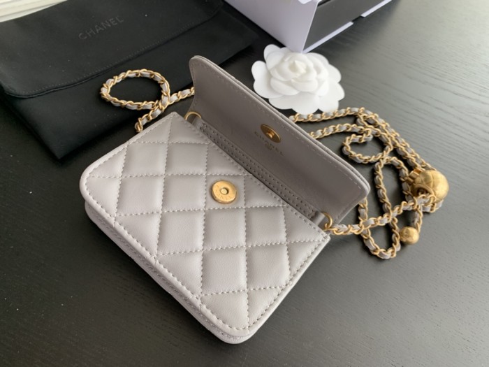  Handbag  Chanel 1465  size  12cmx9 cm 