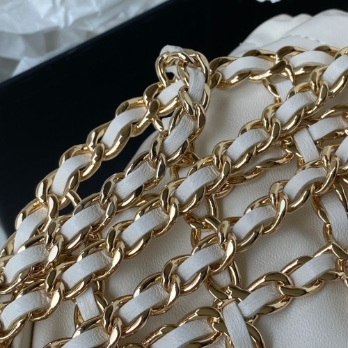  Handbag Chanel  AP2685  size  10 cm