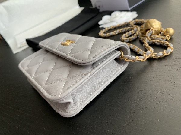  Handbag  Chanel 1465  size  12cmx9 cm 