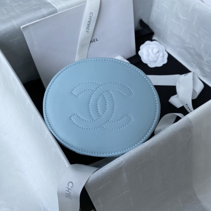 Handbag   Chanel  AP2730  size  13.5*13.5x11.5 cm