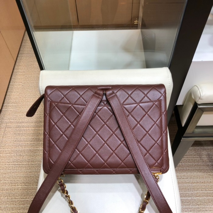 Handbag  Chanel A088  size  30x8x21  cm