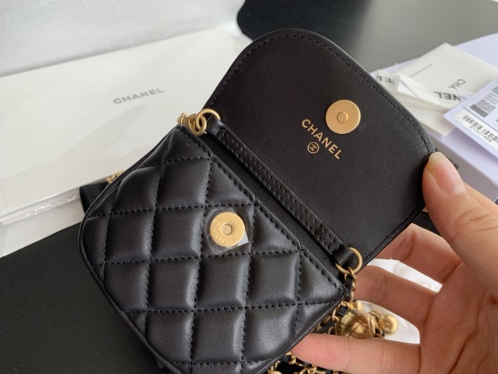  Handbag  Chanel  1461  size  10cmx9 cm 