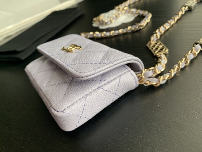  Handbag  Chanel  2444  size 10cmx7.5cmx2 cm 