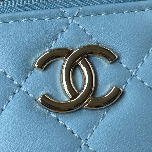 Handbag   Chanel  AP2730  size  13.5*13.5x11.5 cm