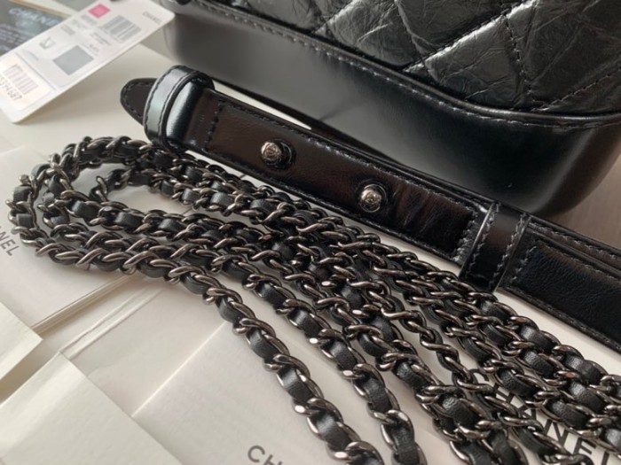  Handbag  Chanel  size  28 cm